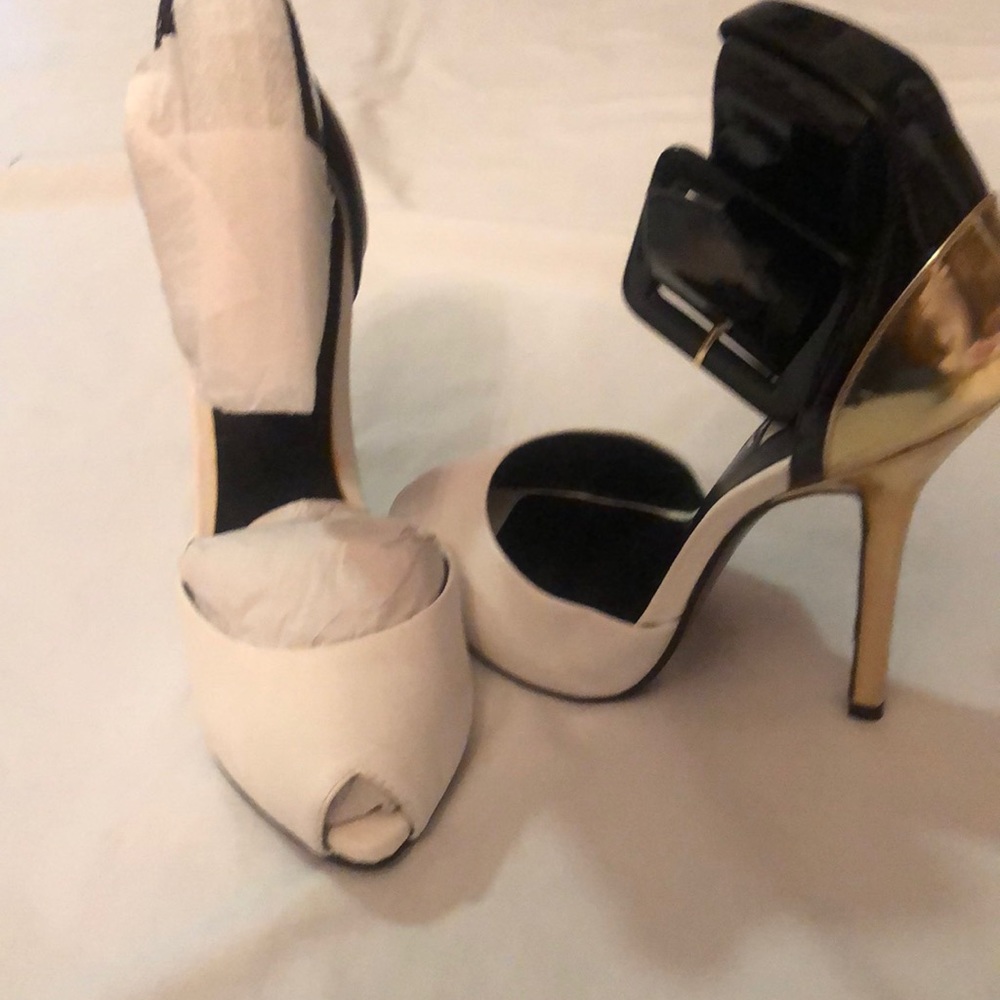 White and Gold Guess Heels Brand New